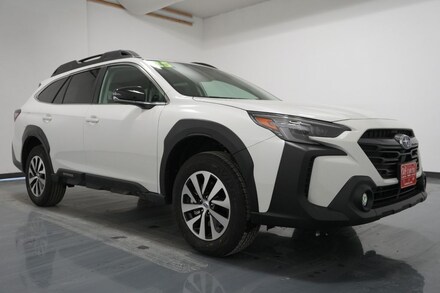 2025 Subaru Outback Premium SUV