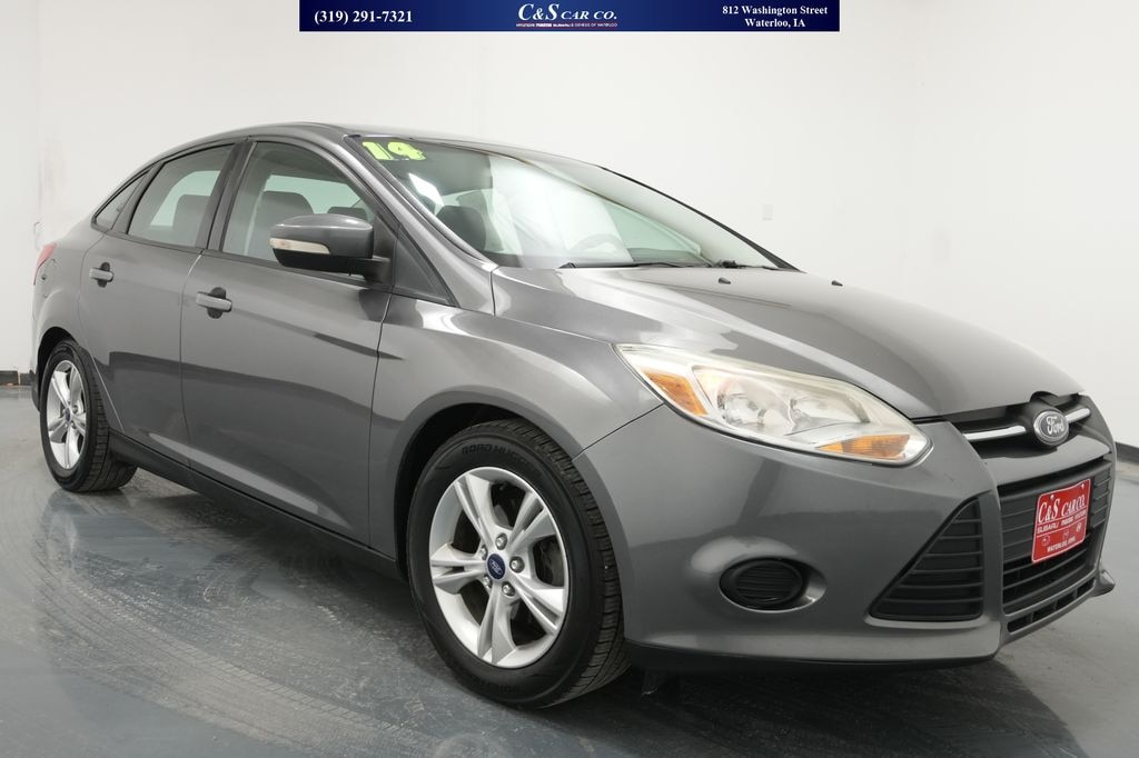Used 2014 Ford Focus SE Sedan