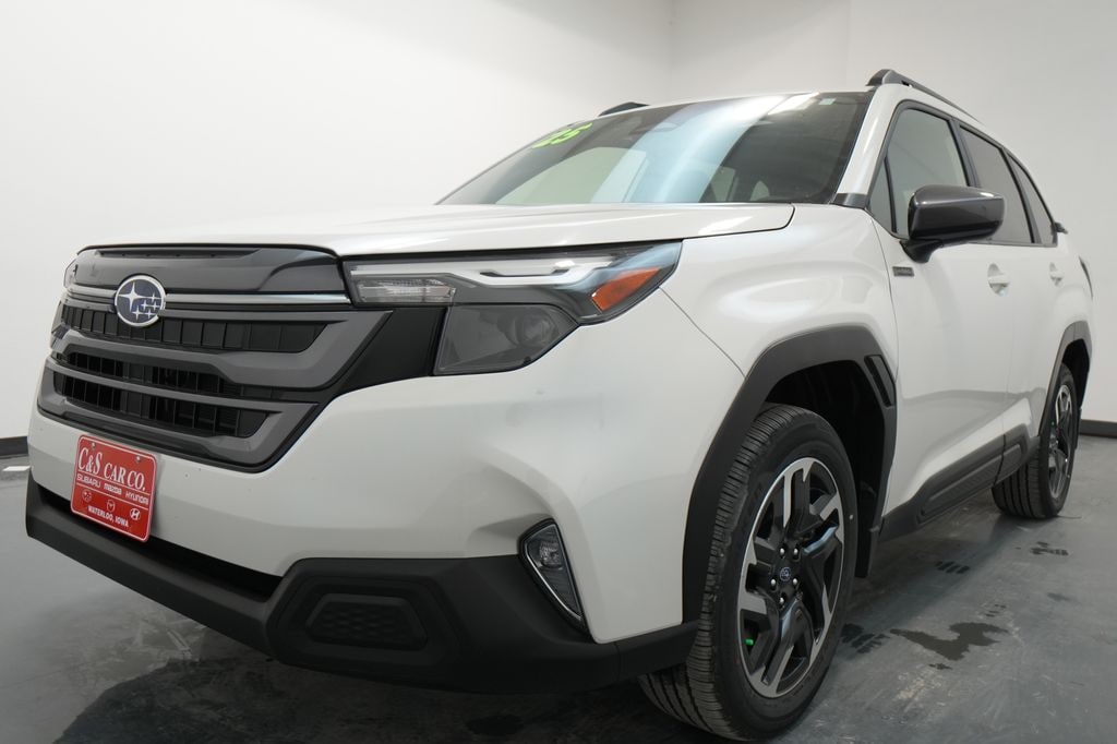 New 2025 Subaru Forester Hybrid Premium SUV
