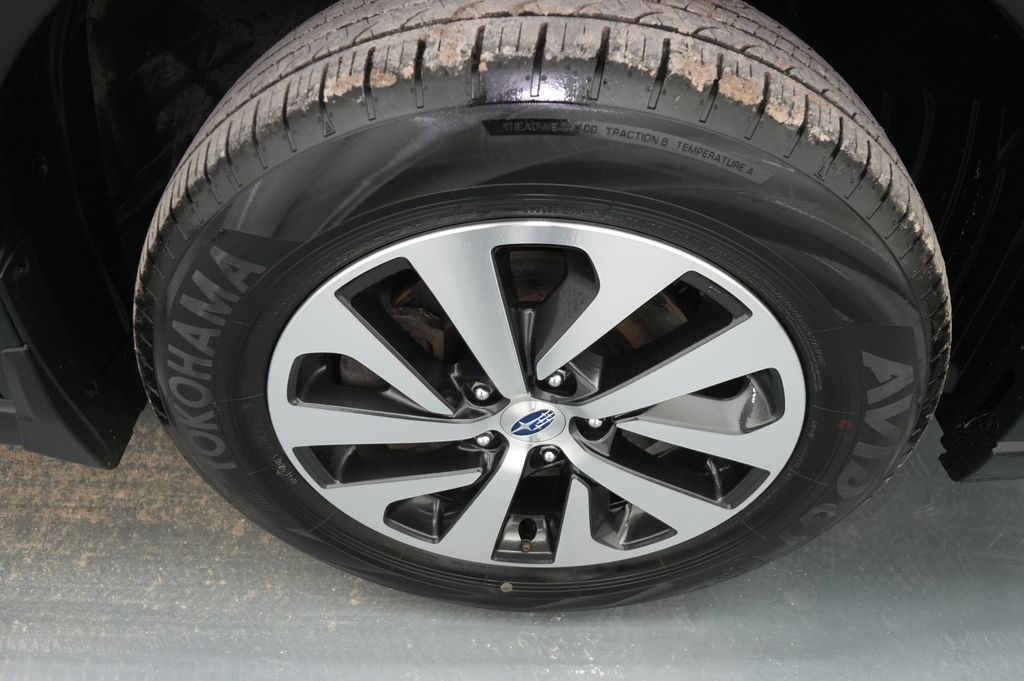 2021 Subaru Outback Premium - Photo 9