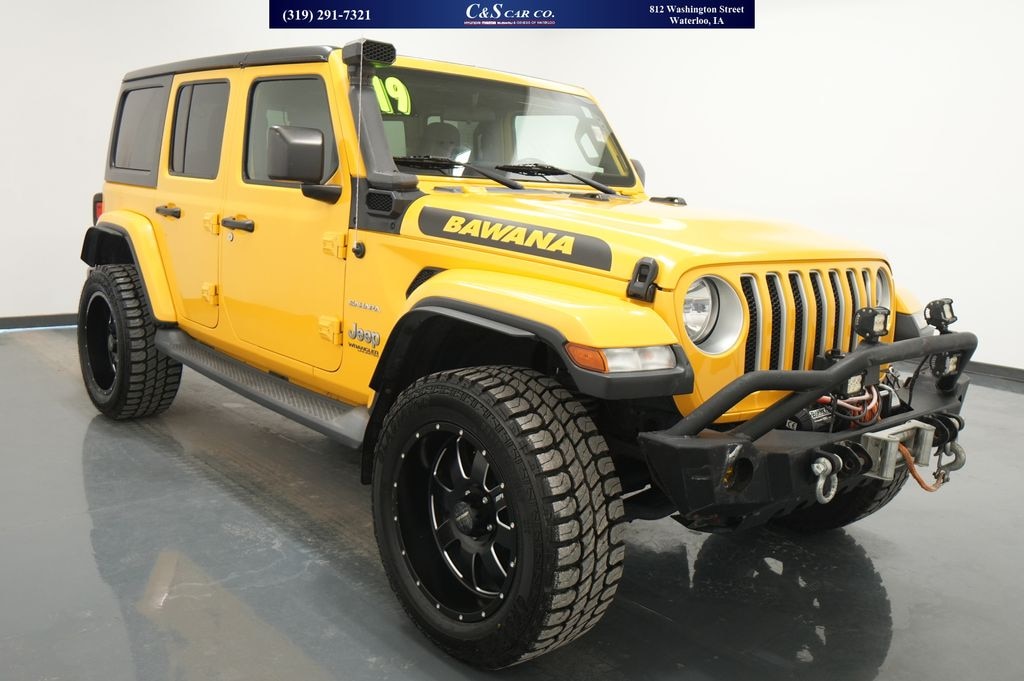 Used 2019 Jeep Wrangler Unlimited Sahara 4x4 SUV