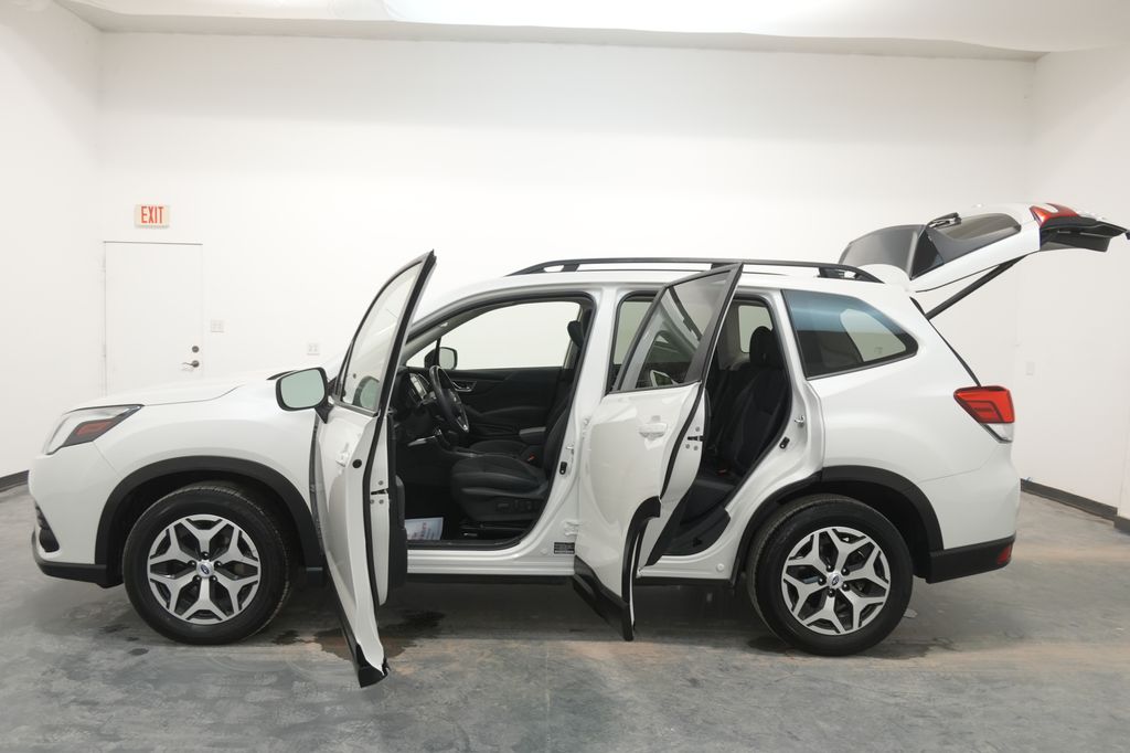 2024 Subaru Forester Premium - Photo 27