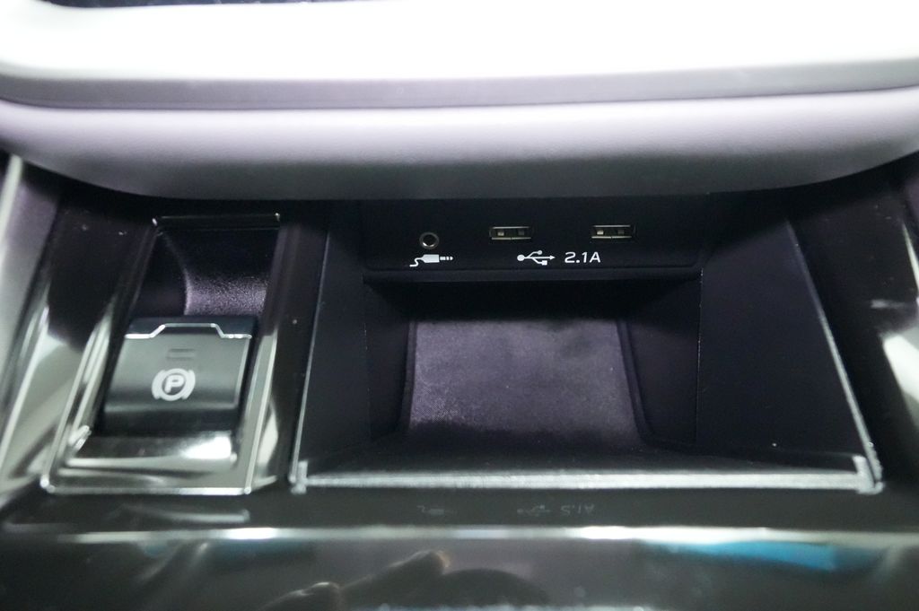 2021 Subaru Outback Premium - Photo 30