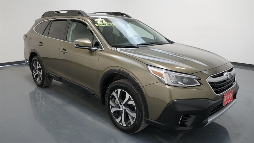 Used 2022 Subaru Outback Limited with VIN 4S4BTANC6N3143822 for sale in Waterloo, IA