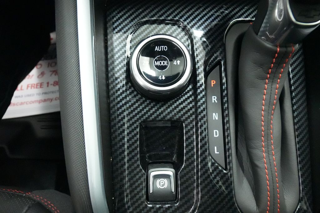 2025 Chevrolet Colorado Z71 - Photo 35
