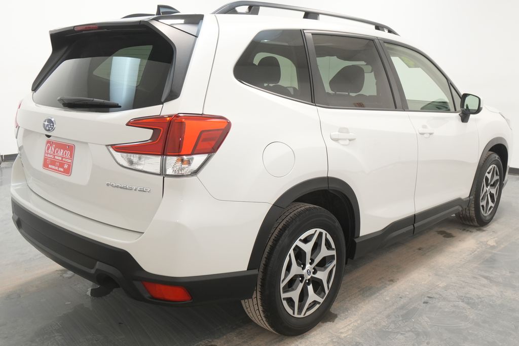 2024 Subaru Forester Premium - Photo 9