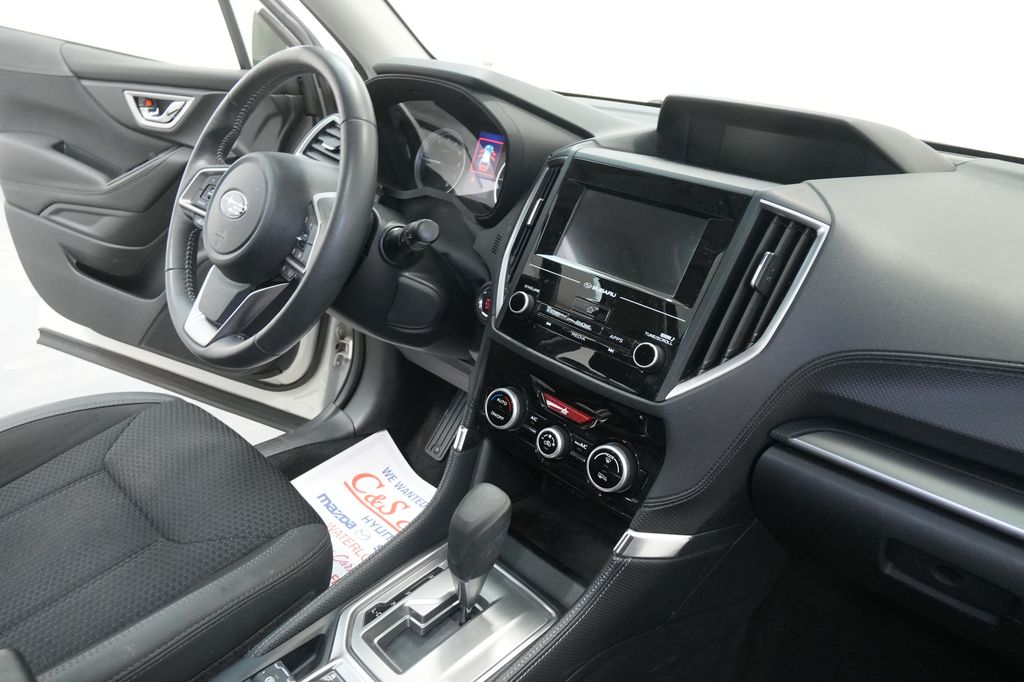 2024 Subaru Forester Premium - Photo 29