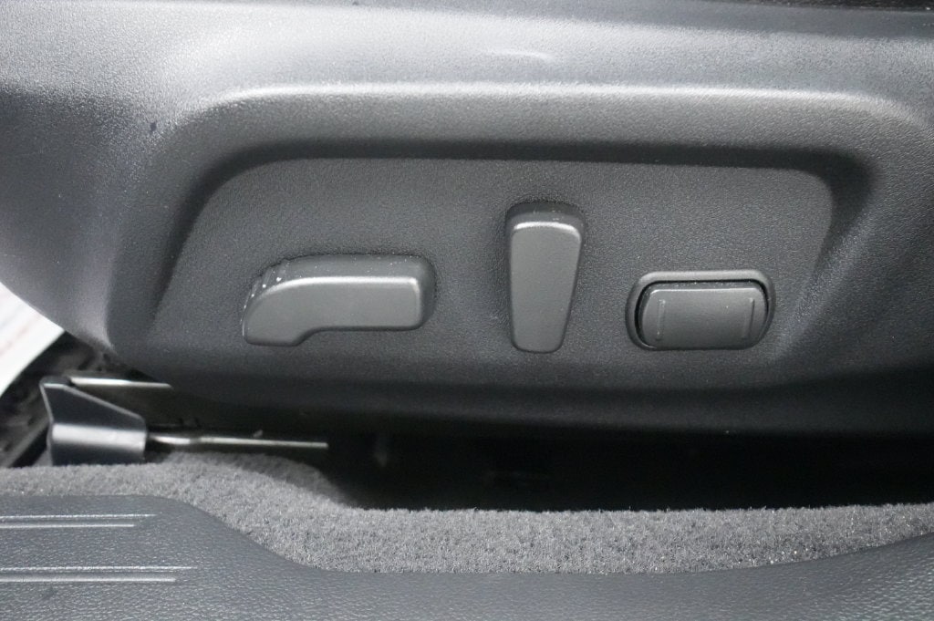 2017 Subaru Outback Limited - Photo 17