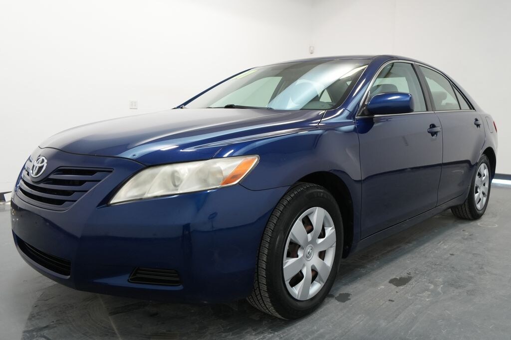 Used 2007 Toyota Camry LE Sedan