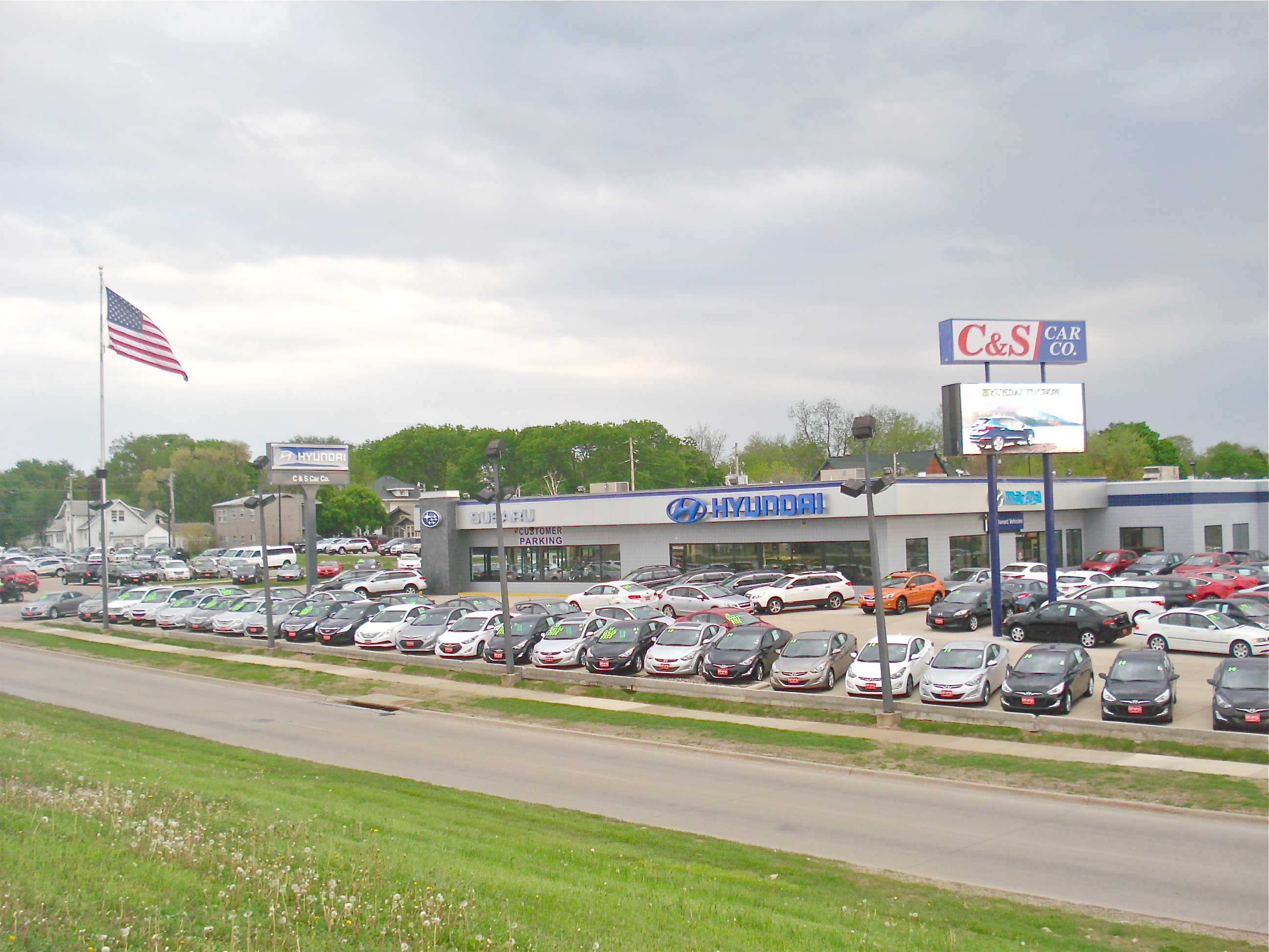 cs car company in the city waterloo on cands car company in waterloo iowa