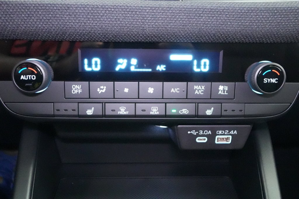 2026 Subaru Outback Premium - Photo 32