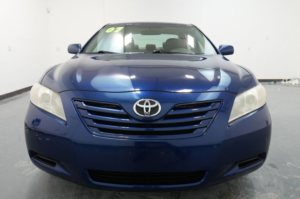 Used 2007 Toyota Camry LE Sedan