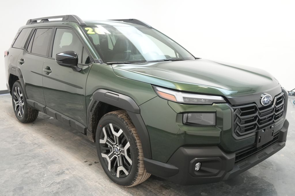 2026 Subaru Outback Touring's photo