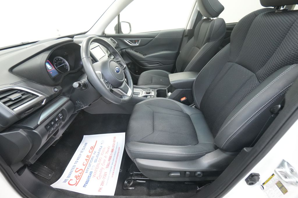 2024 Subaru Forester Premium - Photo 16