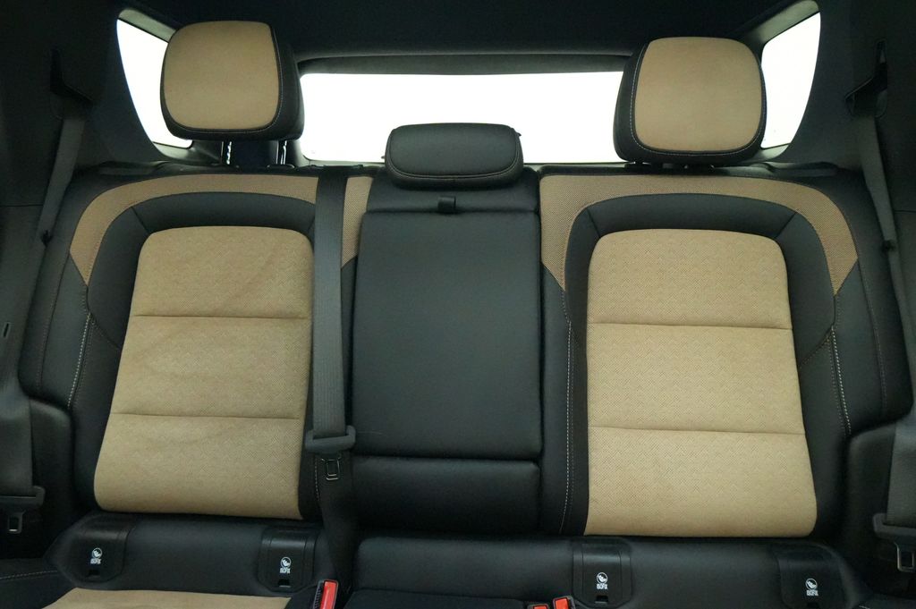 2025 Chevrolet Equinox ACTIV - Photo 21