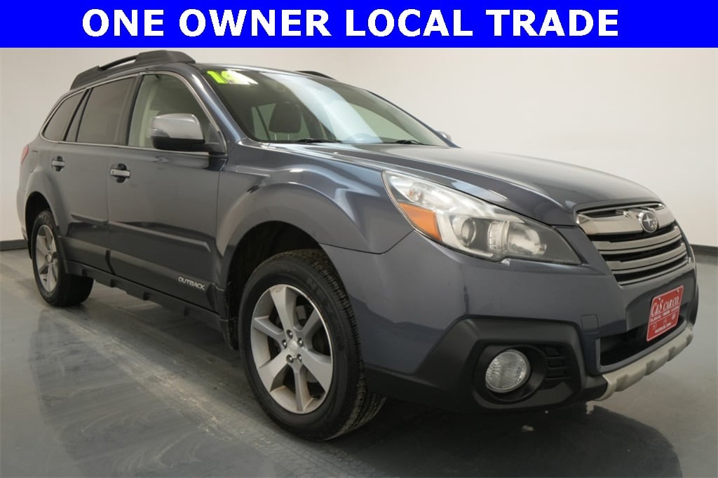 Used 2014 Subaru Outback 2.5i Limited with VIN 4S4BRCPCXE3261928 for sale in Waterloo, IA