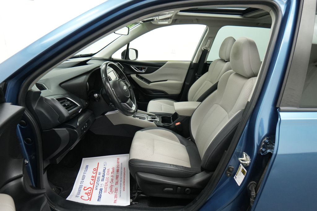 2021 Subaru Forester Premium - Photo 16