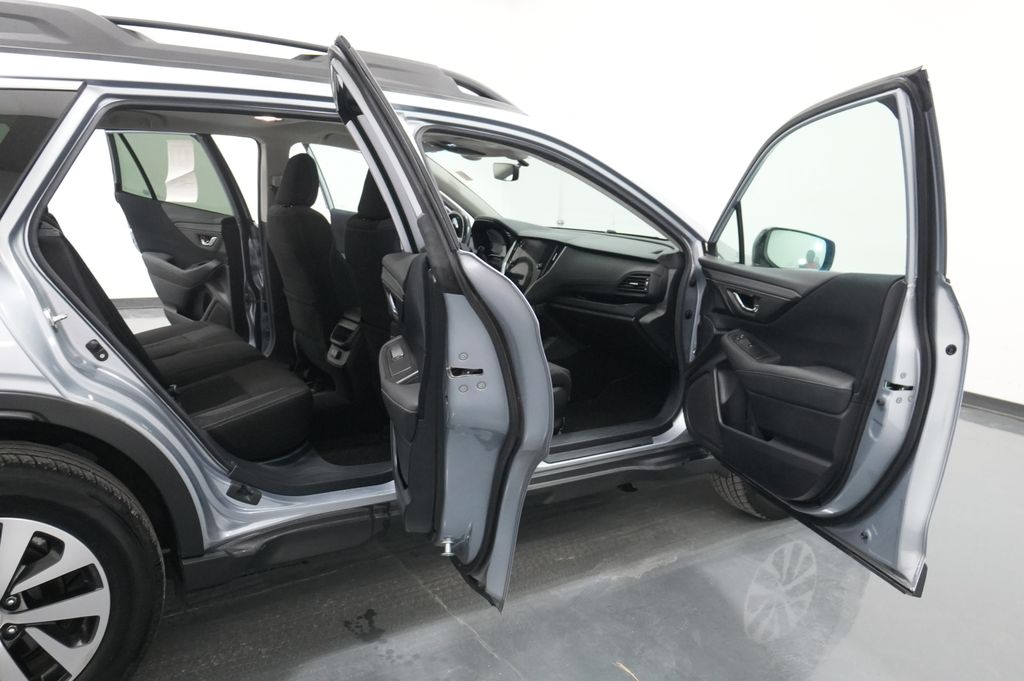 2020 Subaru Outback Premium - Photo 29