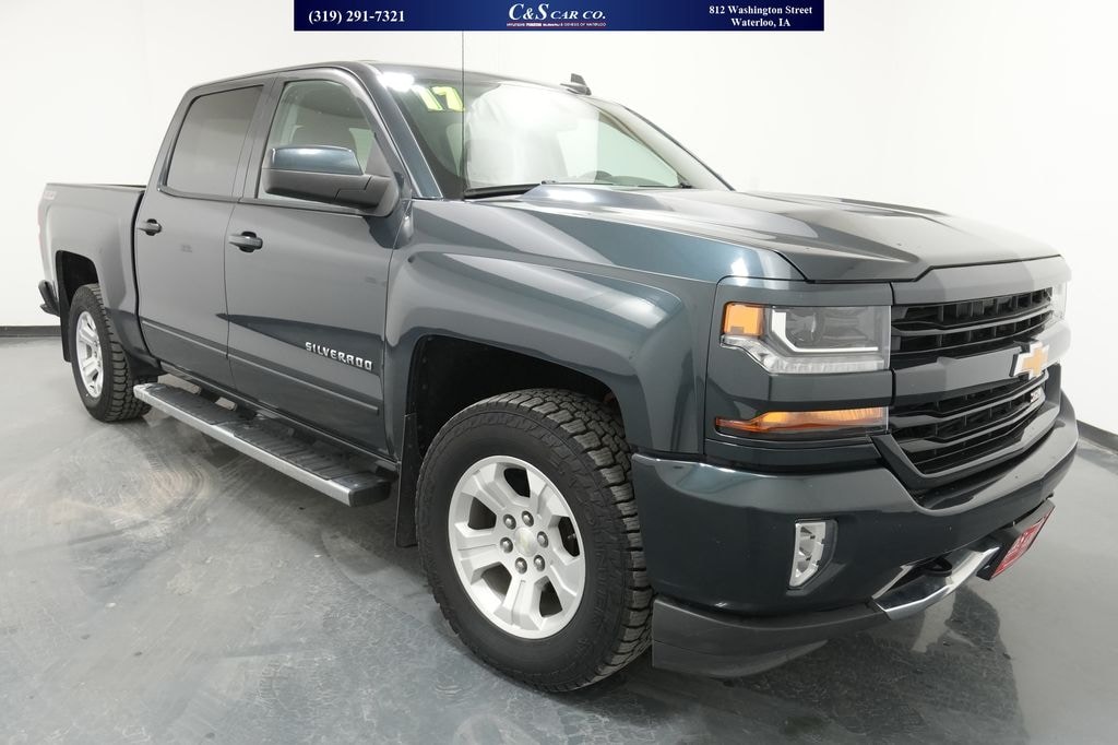 Used 2017 Chevrolet Silverado 1500 LT w/1LT Truck Crew Cab