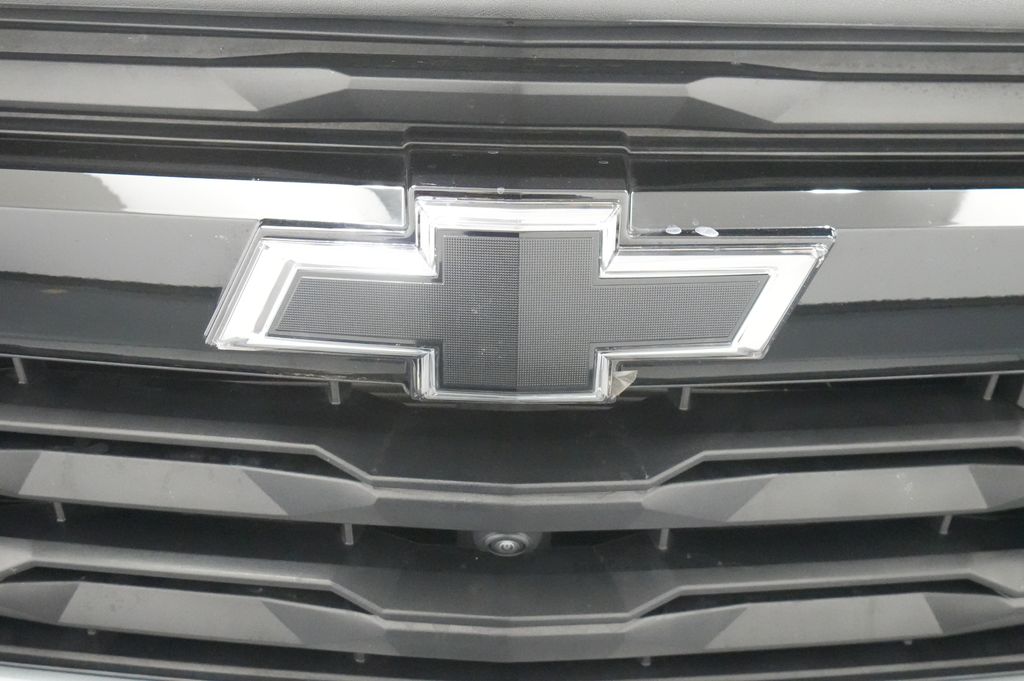 2025 Chevrolet Colorado Z71 - Photo 12
