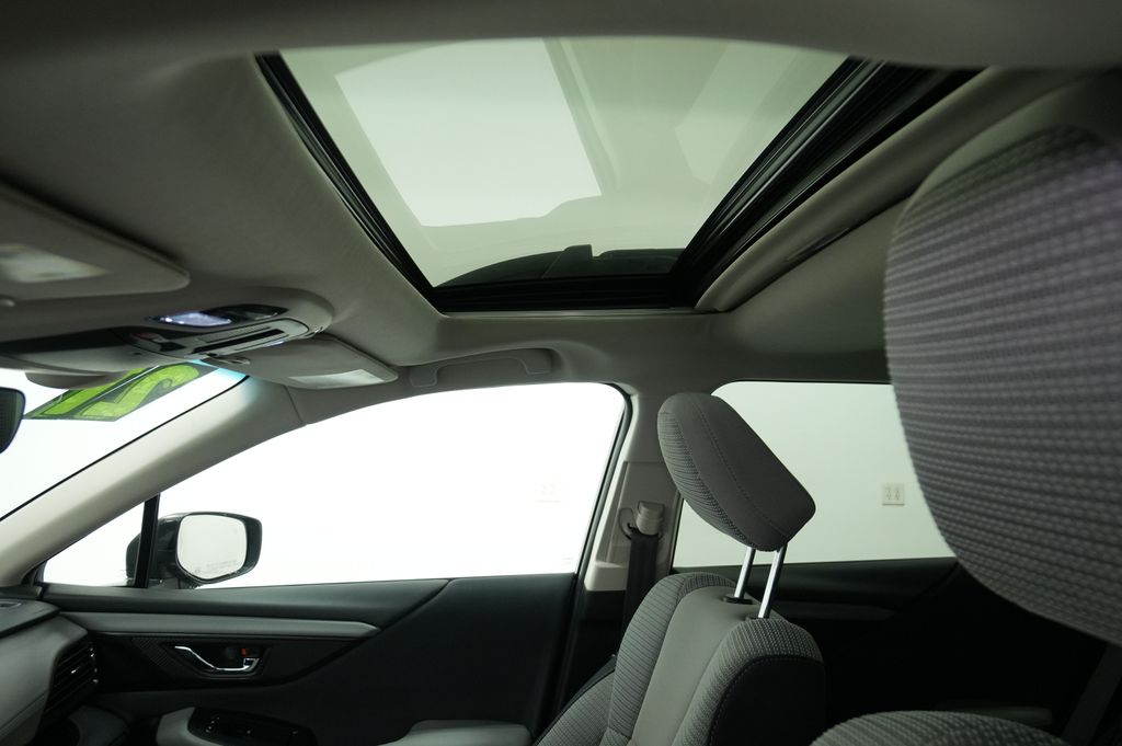 2021 Subaru Outback Premium - Photo 15