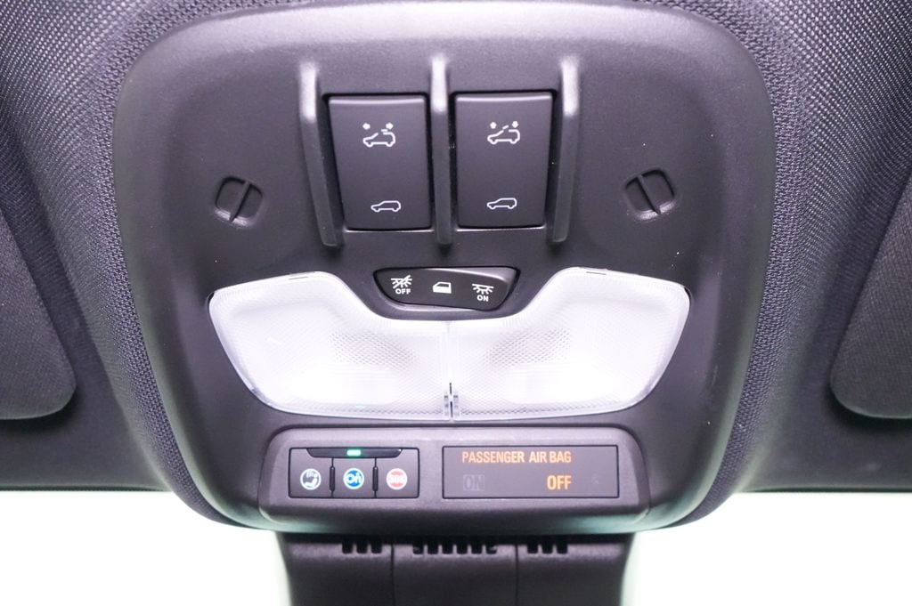2025 Chevrolet Colorado Z71 - Photo 40