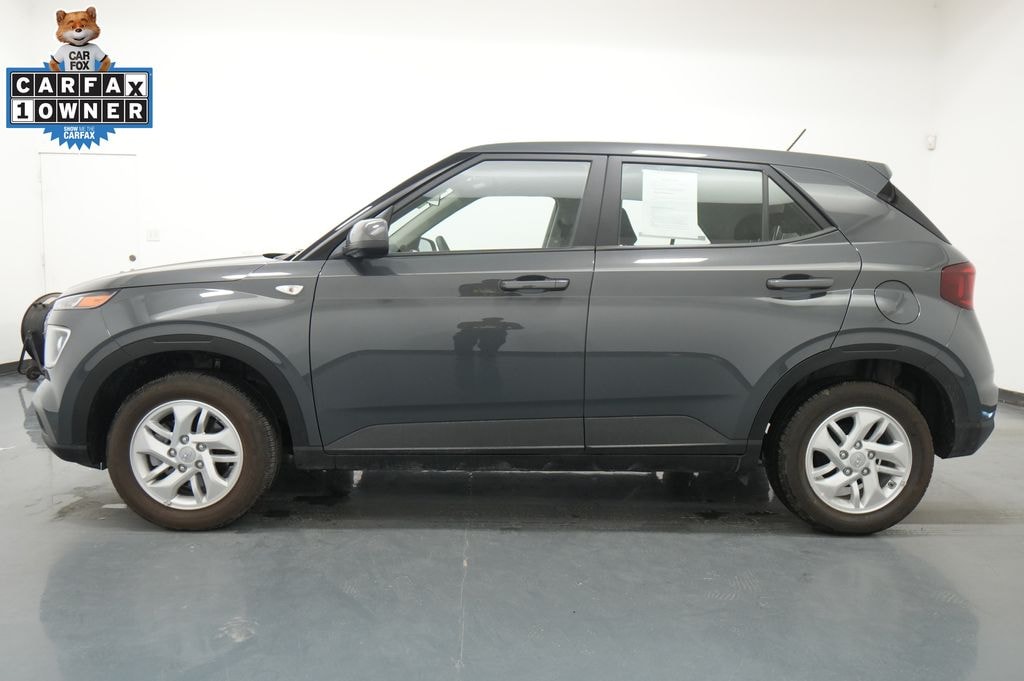 Used 2026 Hyundai Venue SE SUV