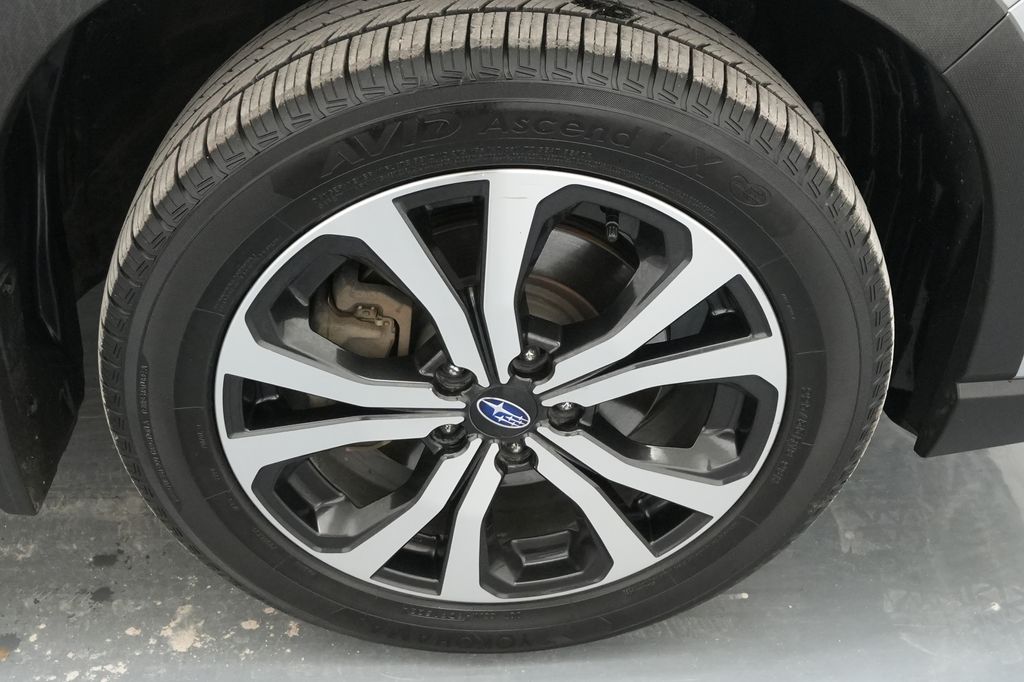 2020 Subaru Forester Limited - Photo 11