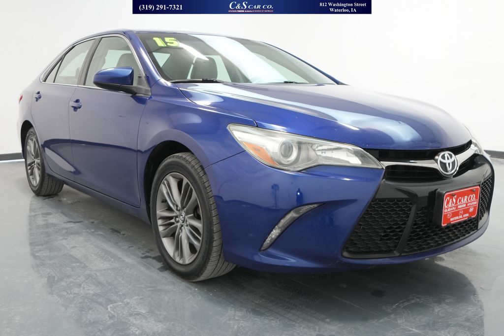 2015 Toyota Camry SE