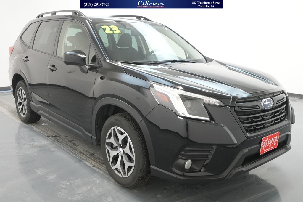2023 Subaru Forester Premium
