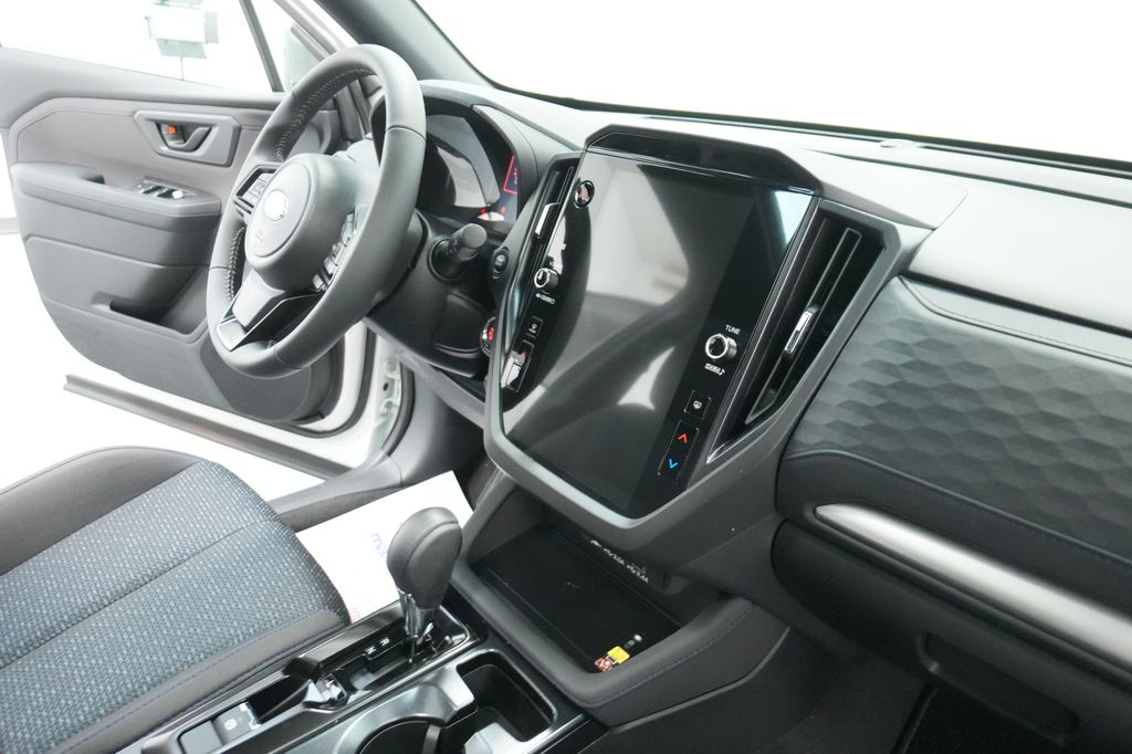2026 Subaru Forester Premium - Photo 27