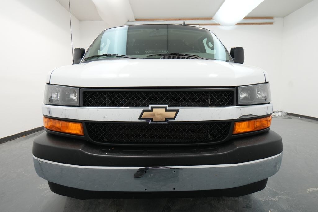Used 2024 Chevrolet Express Cargo 2500 Work Van Van Cargo Van