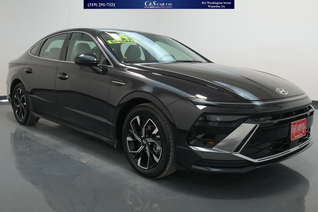 Used 2024 Hyundai Sonata SEL Sedan