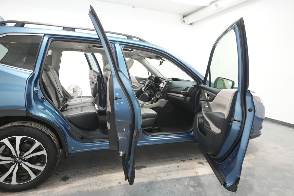 2023 Subaru Forester Limited - Photo 30