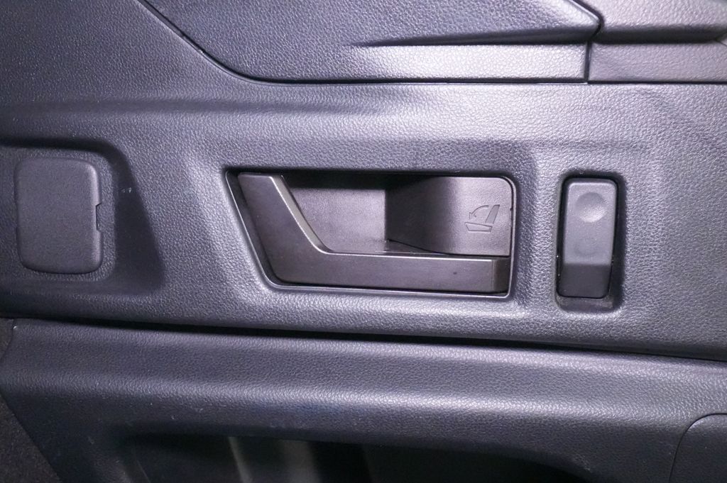 2020 Subaru Outback Premium - Photo 24