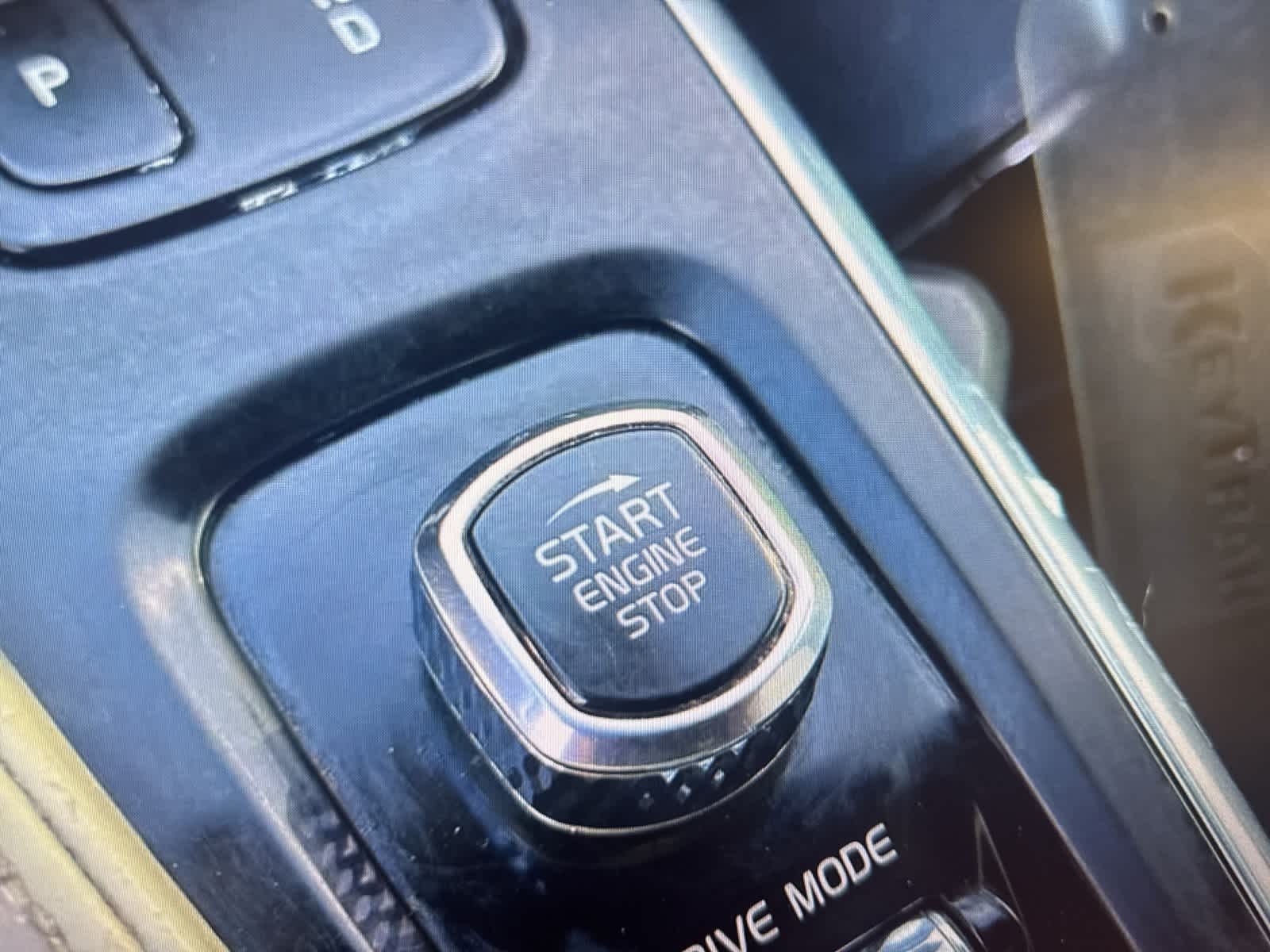 Thumbnail: 2020 Volvo XC90 - 15