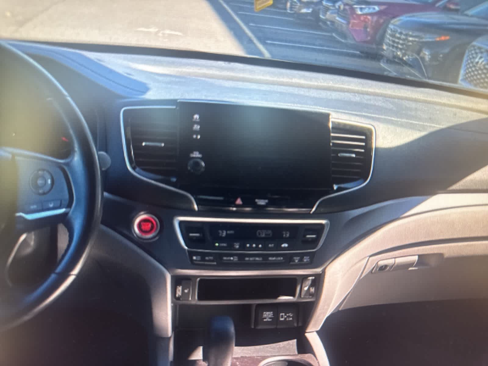 Thumbnail: 2019 Honda Pilot - 14