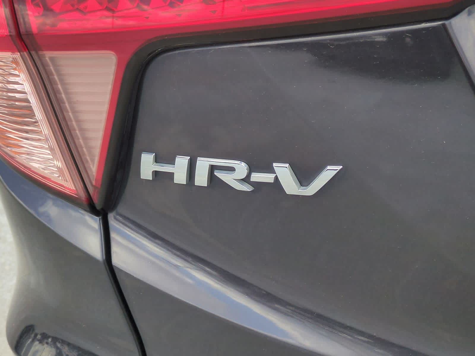 Thumbnail: 2016 Honda HR-V - 13