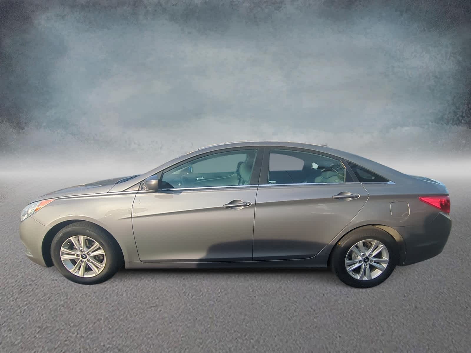 Thumbnail: 2013 Hyundai Sonata - 5