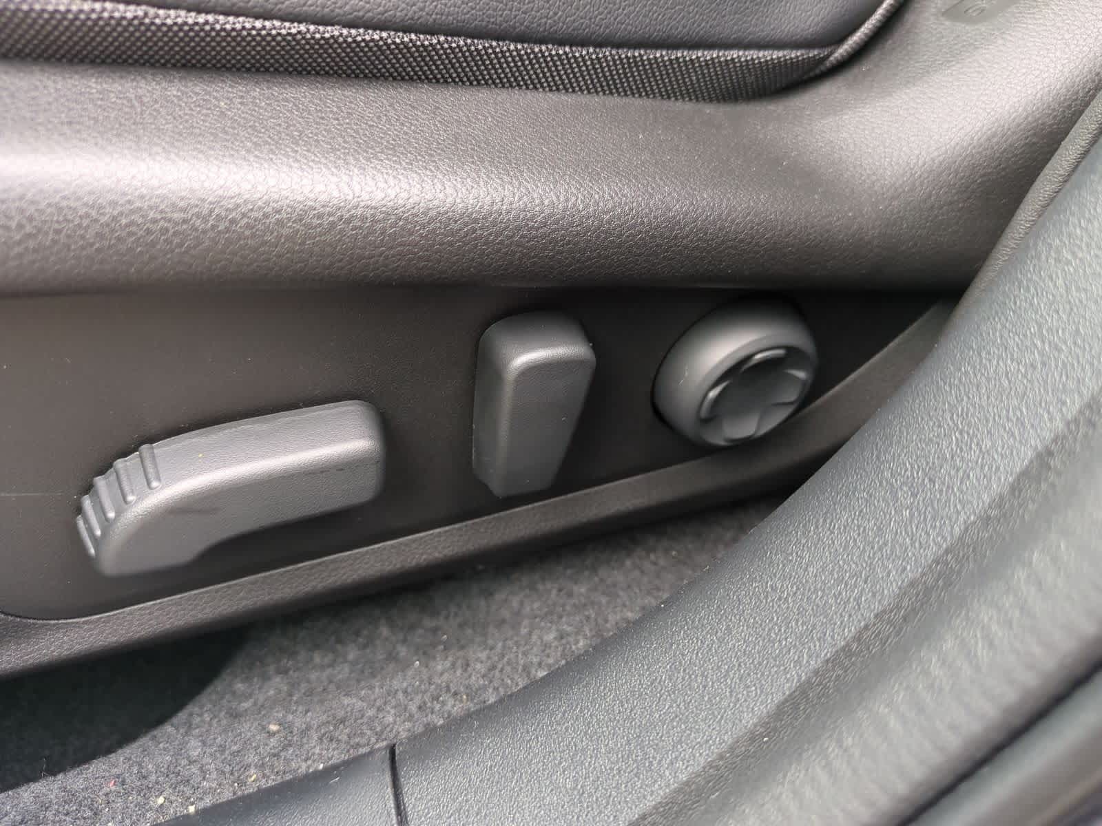 Thumbnail: 2026 Subaru Outback - 18