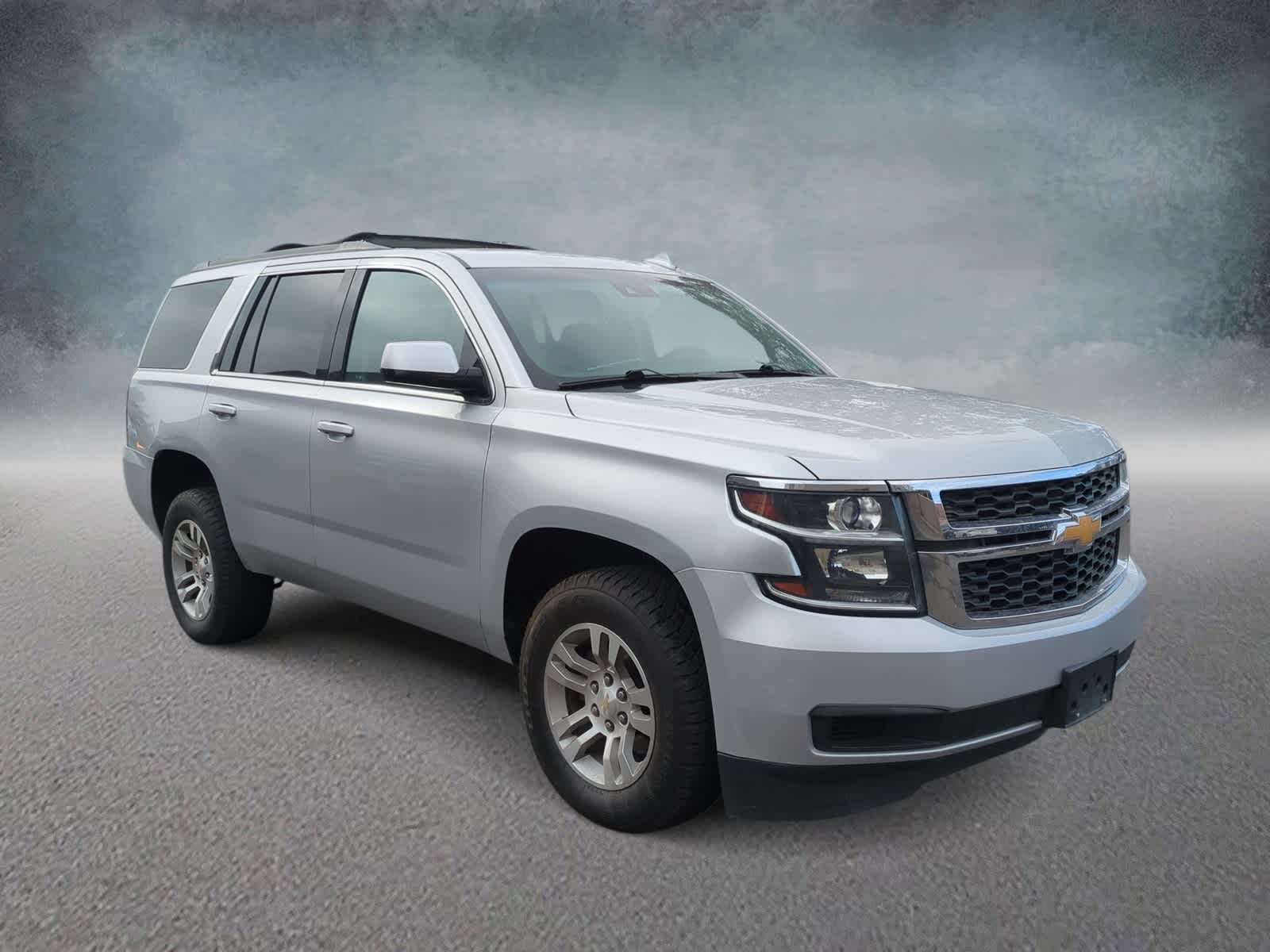 Thumbnail: 2017 Chevrolet Tahoe - 2