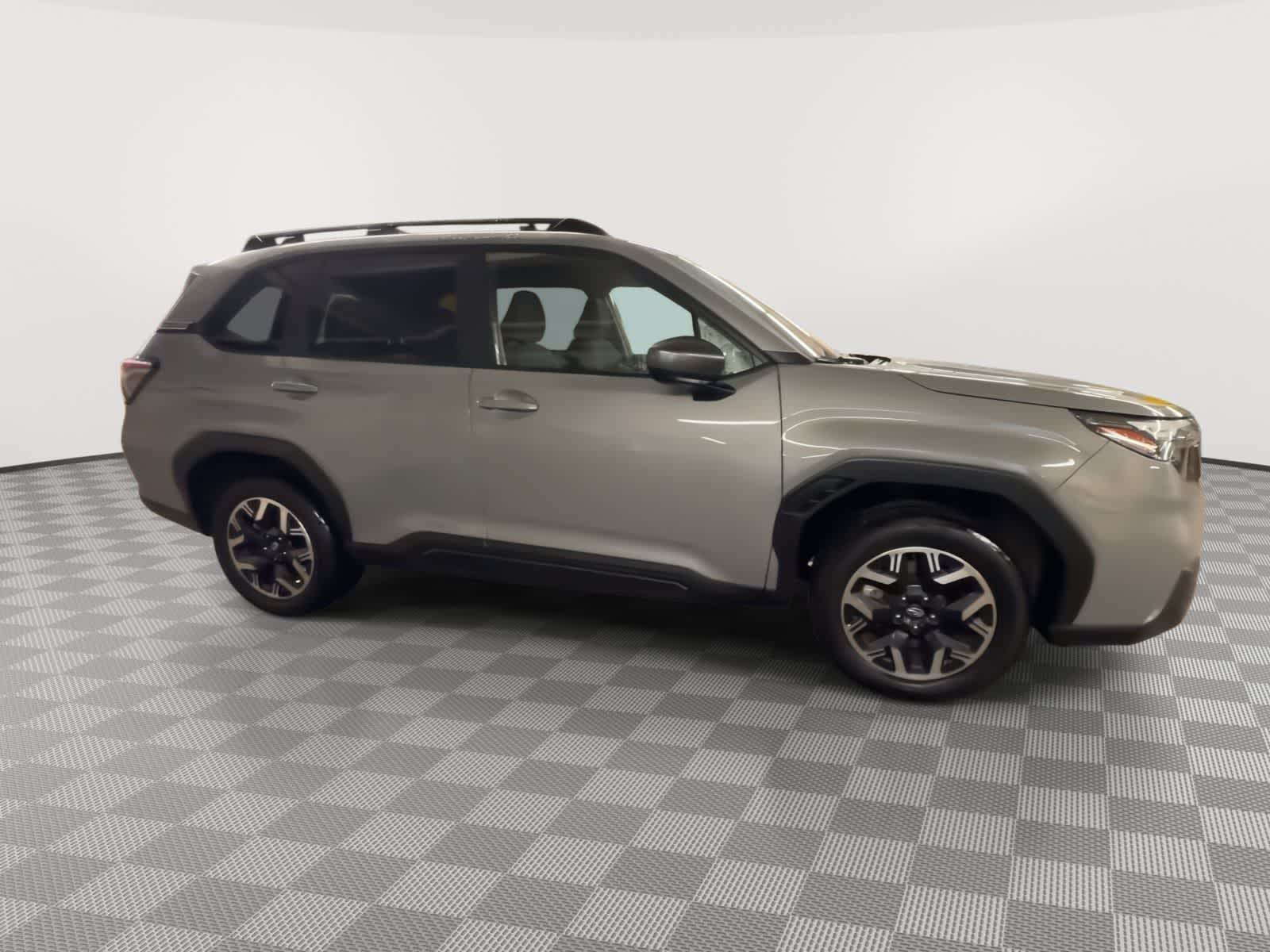 Thumbnail: 2025 Subaru Forester - 9