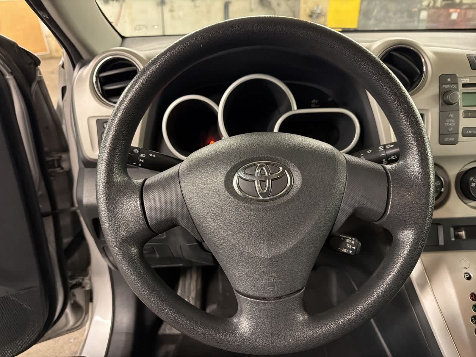 Thumbnail: 2010 Toyota Matrix - 22