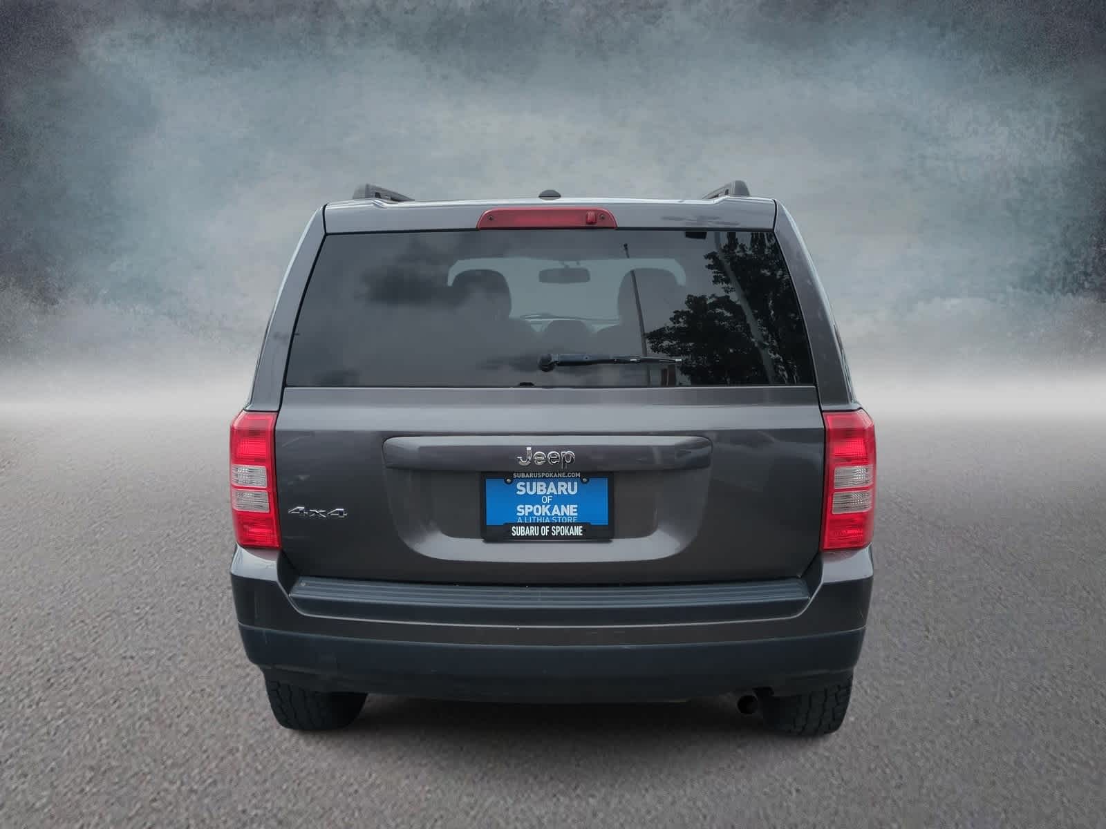 Thumbnail: 2016 Jeep Patriot - 7