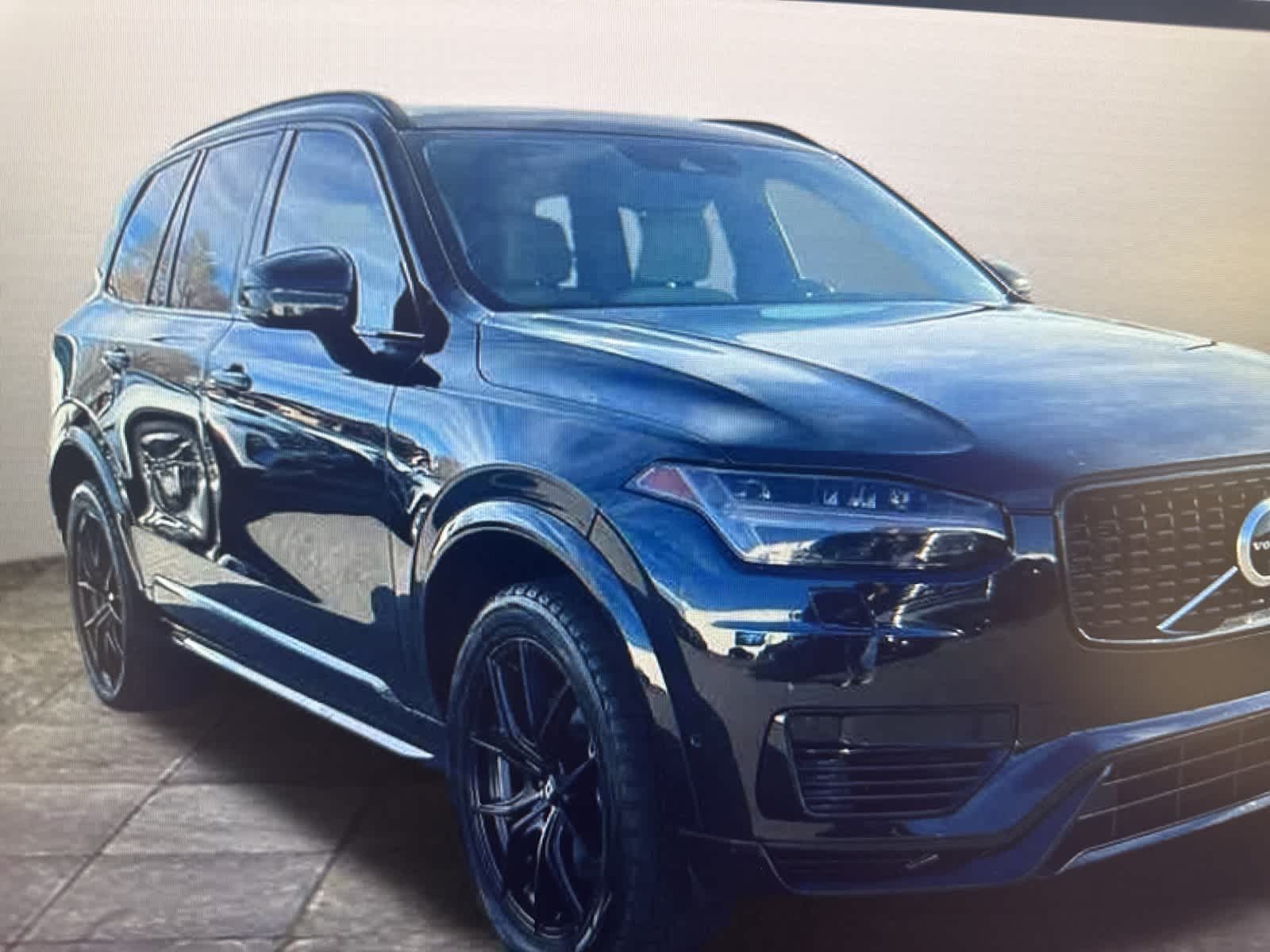 Thumbnail: 2020 Volvo XC90 - 3