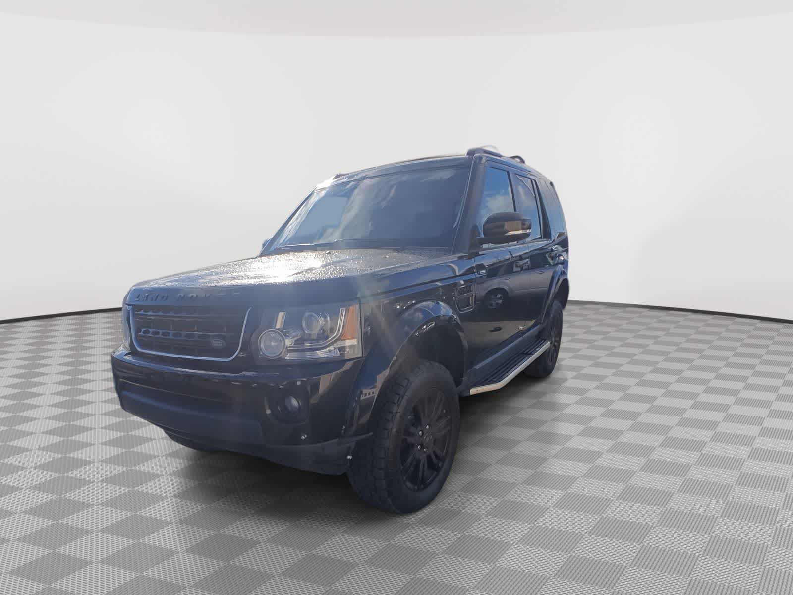 Thumbnail: 2015 Land Rover LR4 - 4