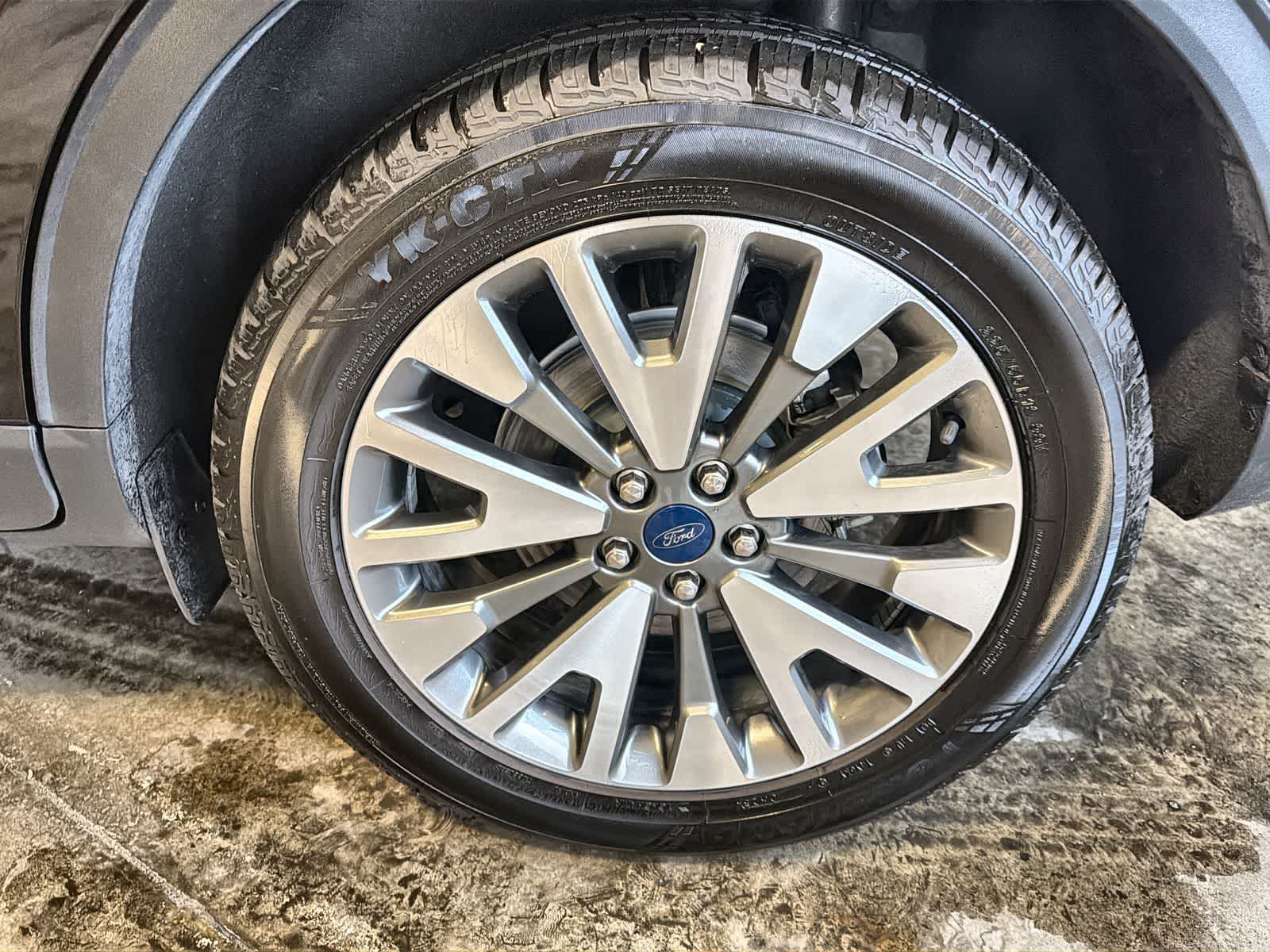 Thumbnail: 2022 Ford Escape - 14