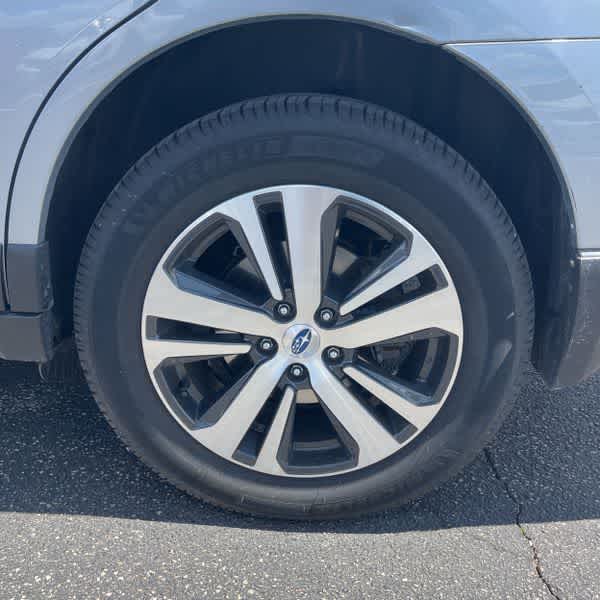 Thumbnail: 2018 Subaru Outback - 12