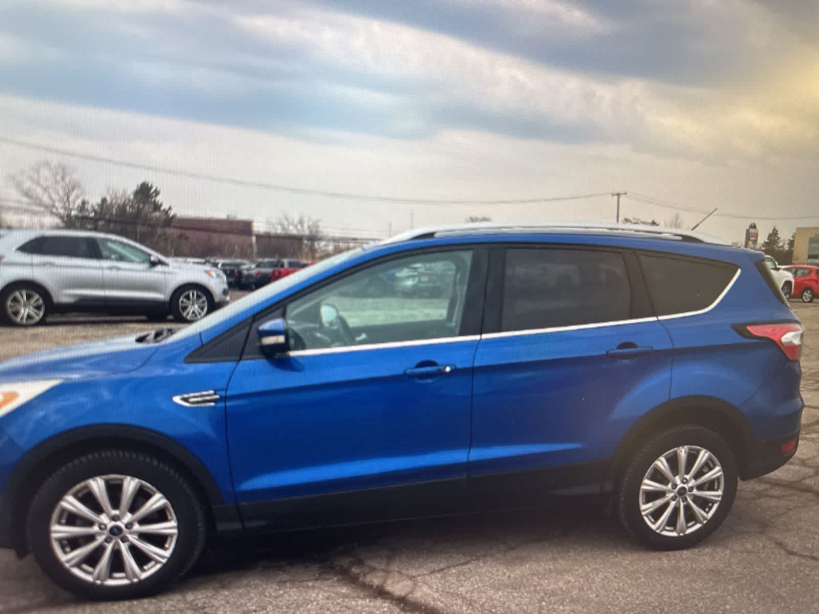 Thumbnail: 2017 Ford Escape - 2