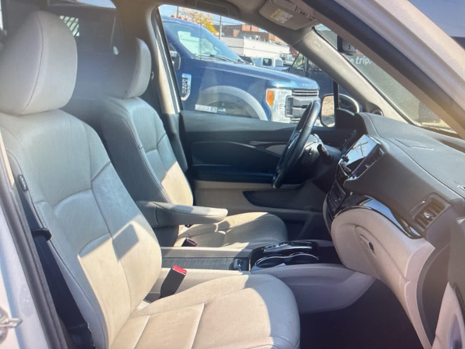 Thumbnail: 2021 Honda Pilot - 13